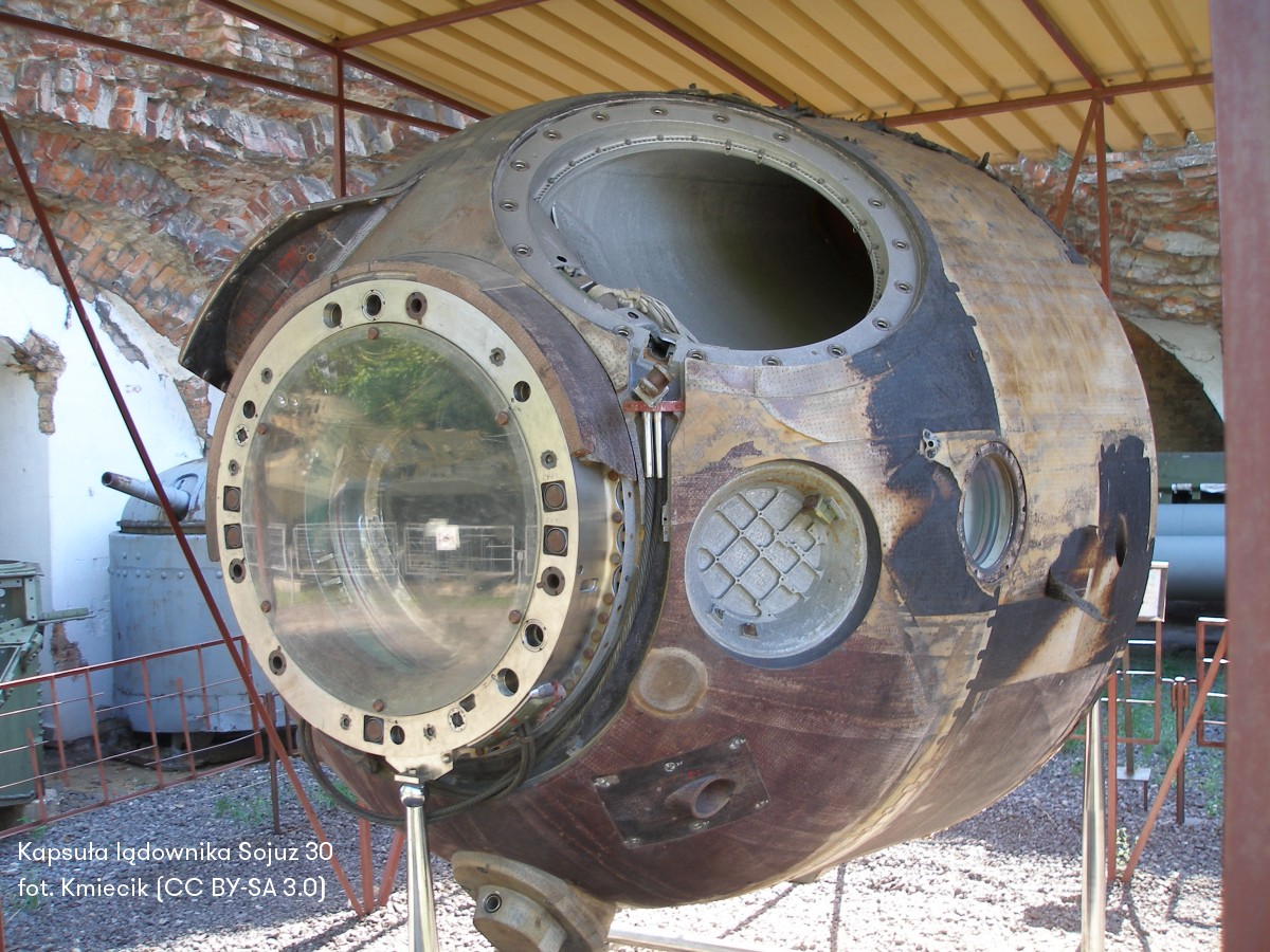 Kapsuła lądownika Sojuz 30